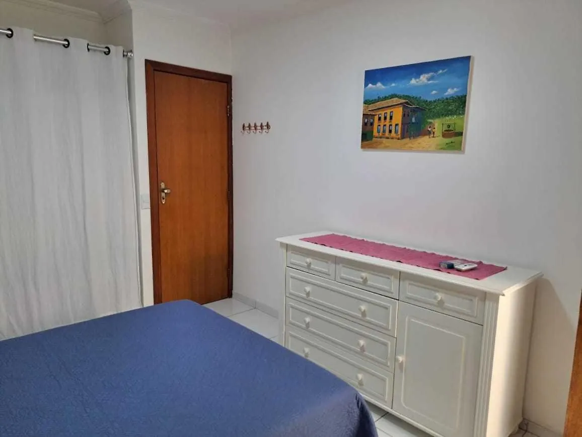 Habitación en casa particular Suite Suite, Da Praia De Taperapuan Porto Seguro