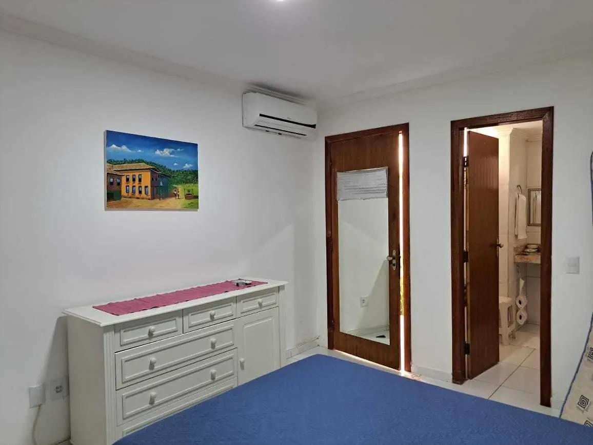 Suite Suite, Da Praia De Taperapuan ポルトセグロ ホームステイ